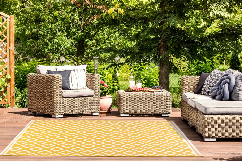 diamond gold yellow and white outdoor patio rug